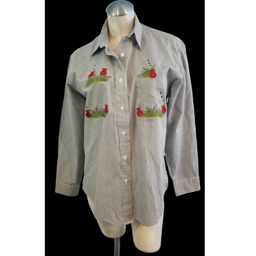 3/$25 Las Olas Size S Black Pinstripe Button Up Shirt Ladybugs